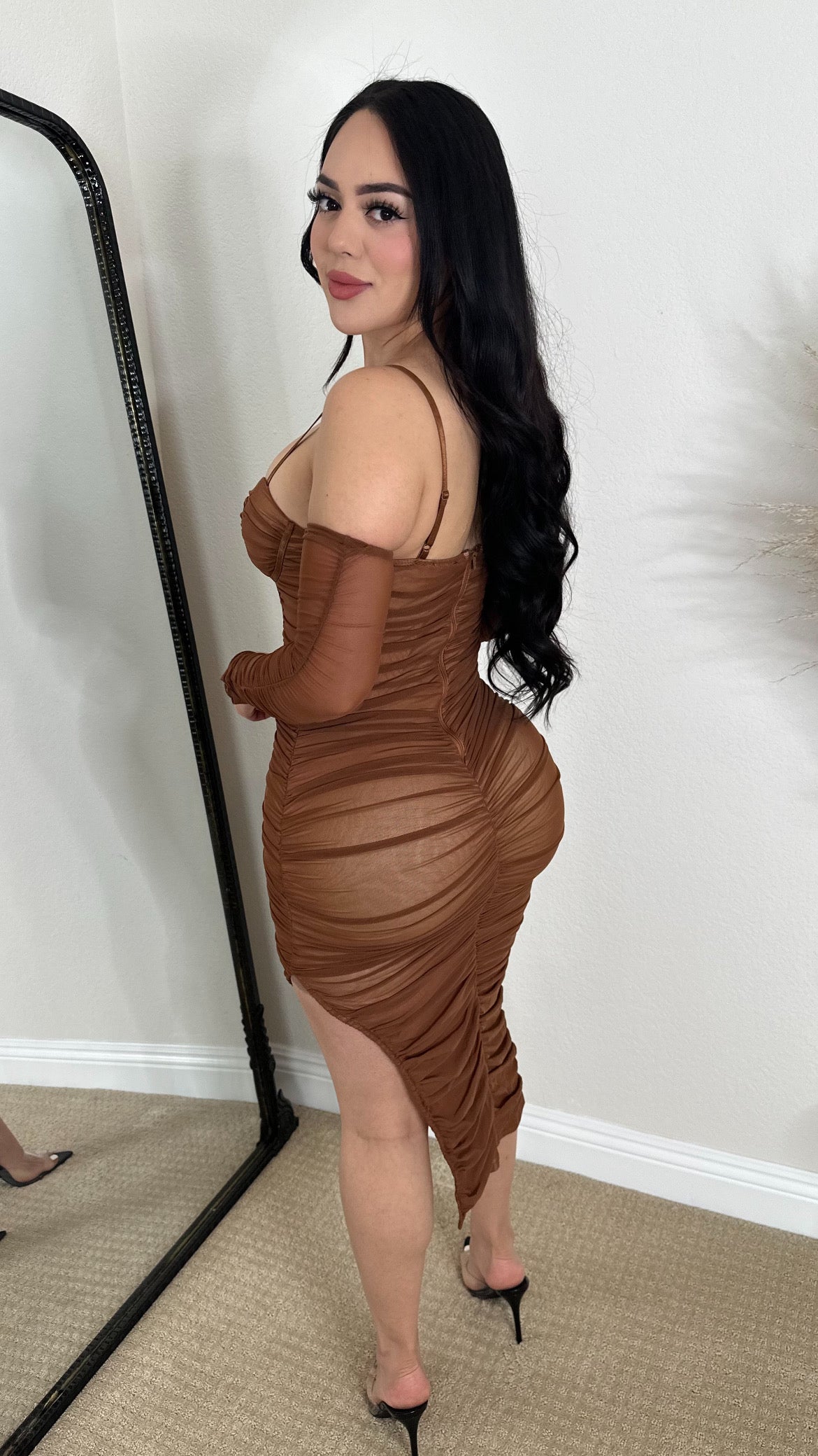 MADELYN DRESS - (BROWN)