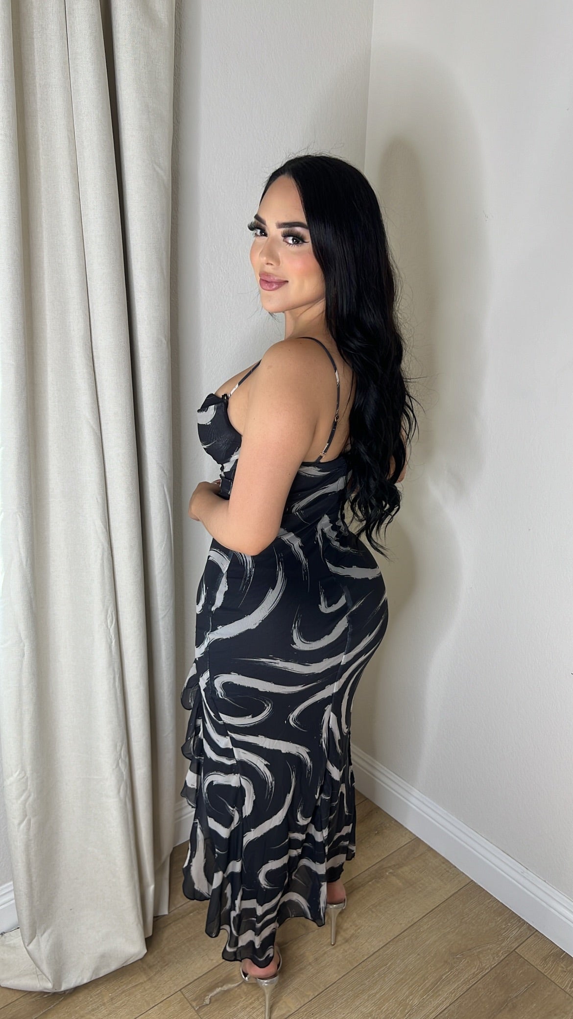 ZULY DRESS - (BLACK)