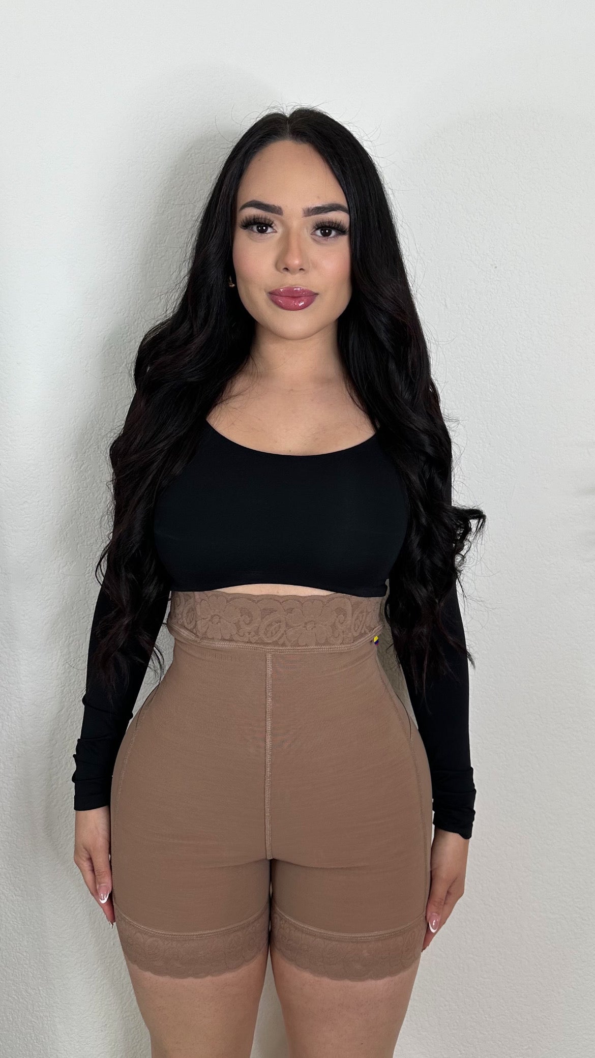 HIGH WAISTED FAJA SHORTS - (MOCHA)