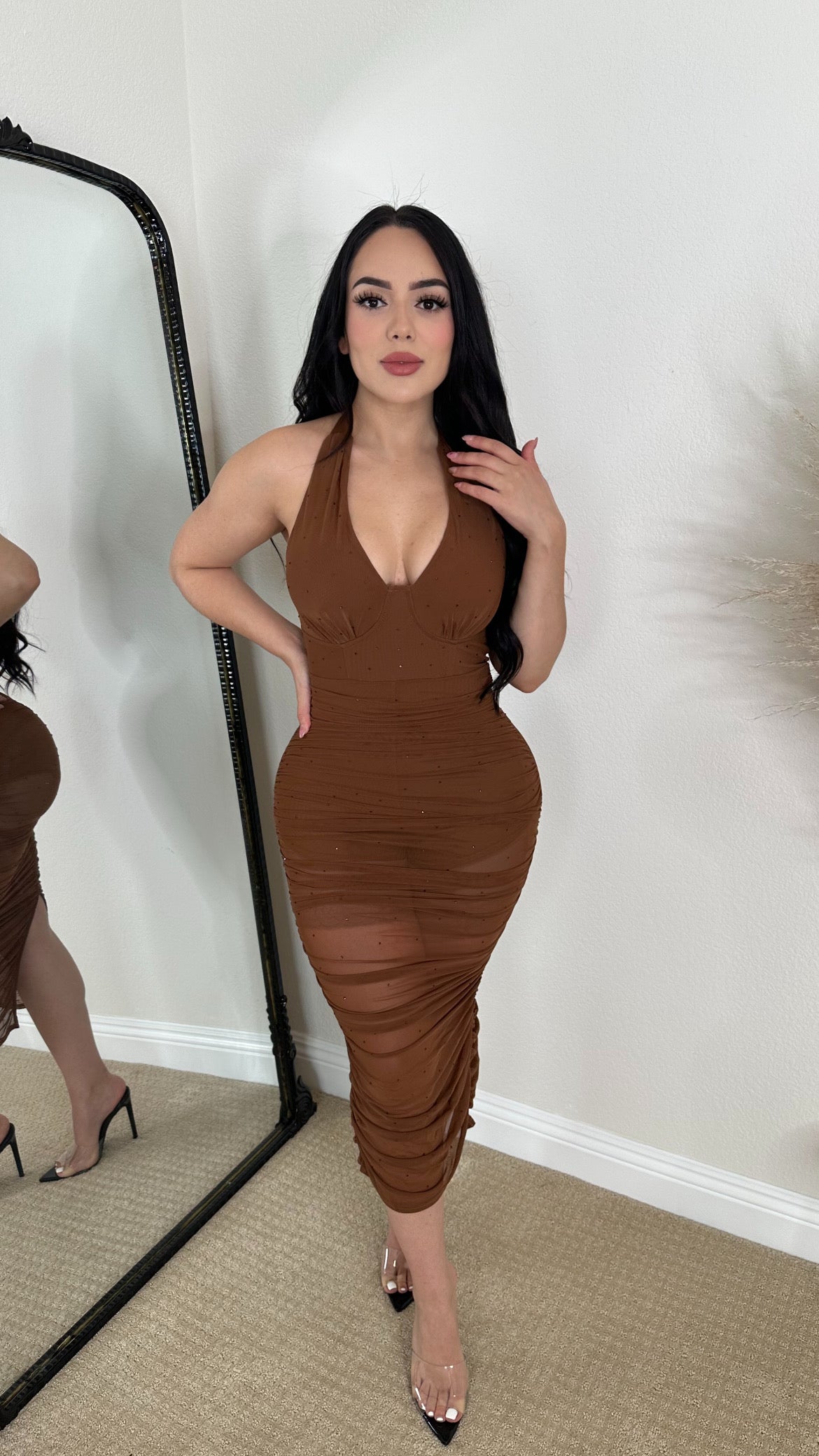 LEANA DRESS - (BROWN)