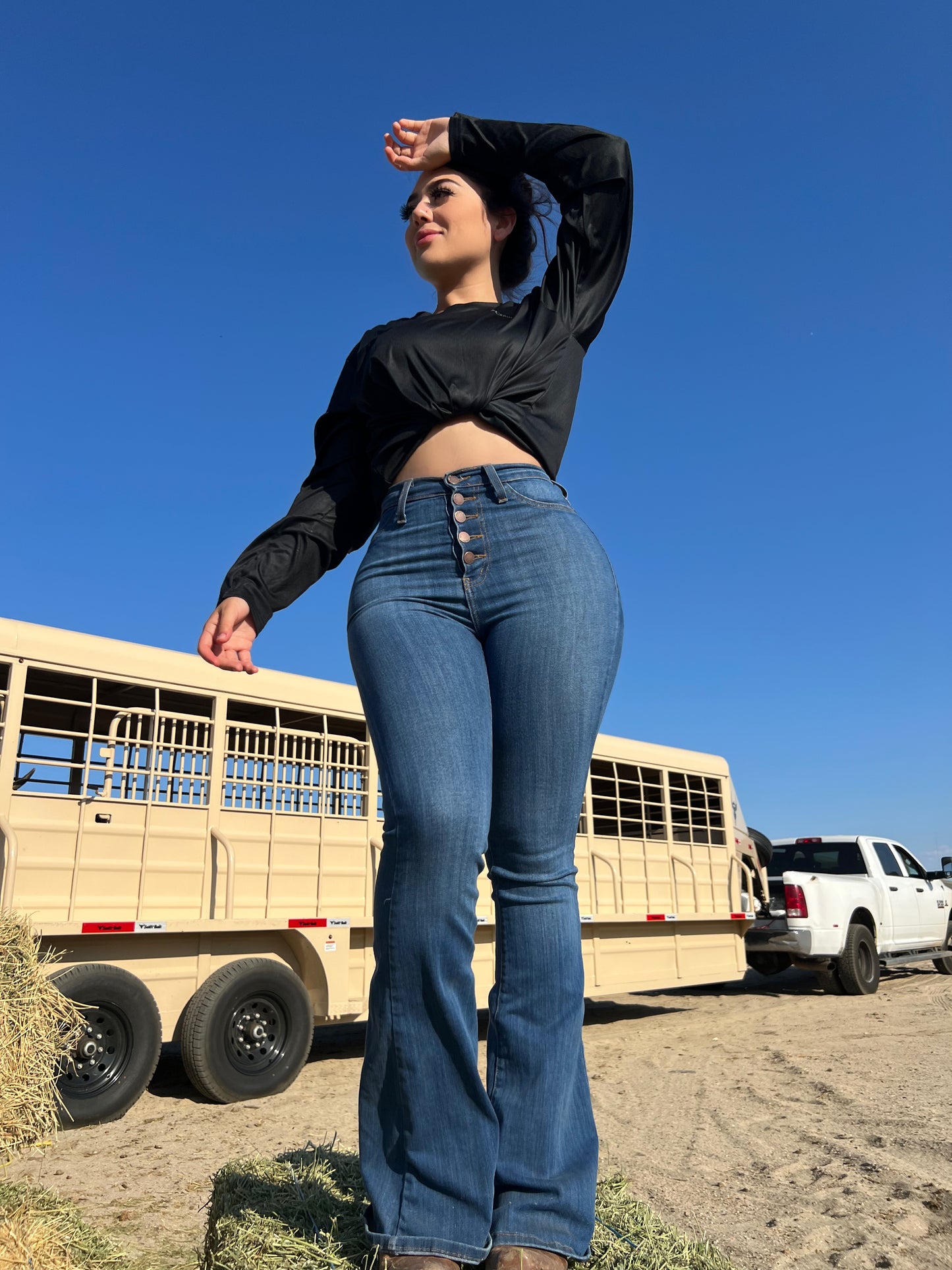 FLARE JEANS - (DENIM)