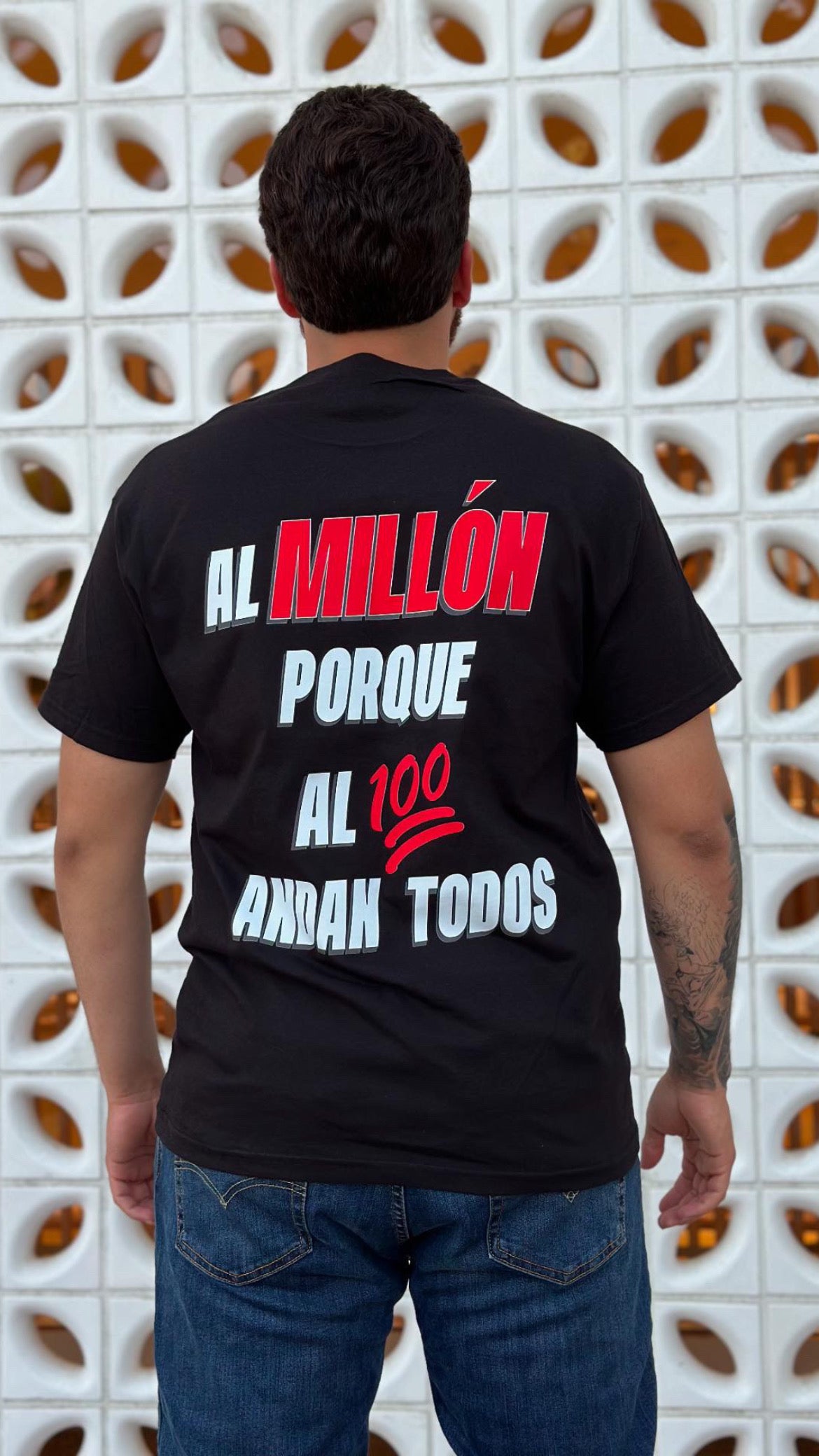 AL MILLÓN T-SHIRT - (BLACK)